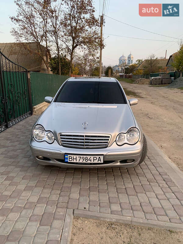 Седан Mercedes-Benz C-Class 2000 в Измаиле