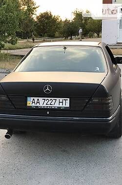 Купе Mercedes-Benz C-Class 1991 в Киеве