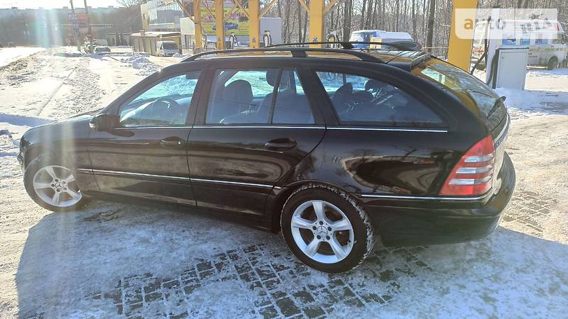 Универсал Mercedes-Benz C-Class 2006 в Тернополе