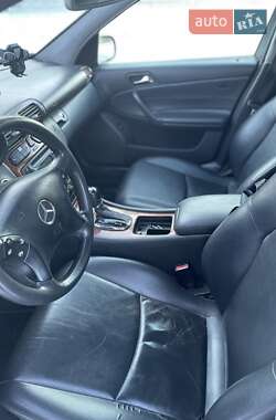 Седан Mercedes-Benz C-Class 2001 в 
