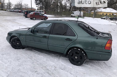 Седан Mercedes-Benz C-Class 1994 в Хмельницком