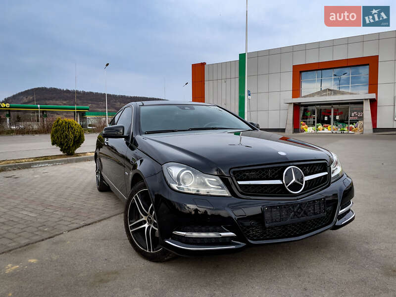 Mercedes-Benz C-Class 2012