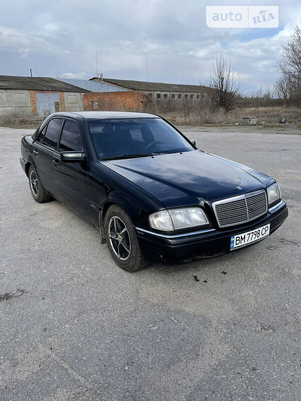 Седан Mercedes-Benz C-Class 1994 в Сумах