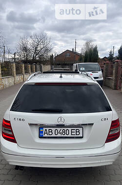 Универсал Mercedes-Benz C-Class 2011 в Виннице