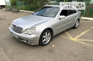 Седан Mercedes-Benz C-Class 2000 в Киеве