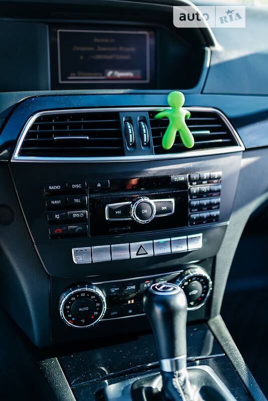 Универсал Mercedes-Benz C-Class 2011 в Ровно