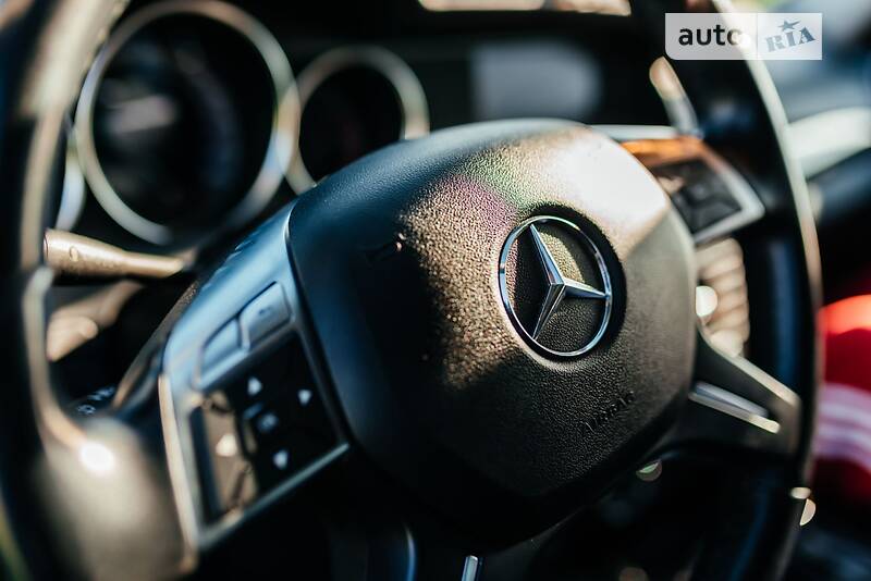 Универсал Mercedes-Benz C-Class 2011 в Ровно