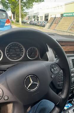 Універсал Mercedes-Benz C-Class 2009 в Луцьку