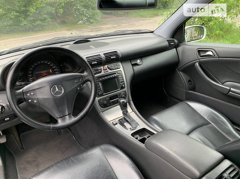 Купе Mercedes-Benz C-Class 2001 в Киеве