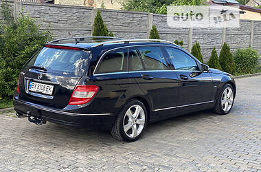 Универсал Mercedes-Benz C-Class 2009 в 