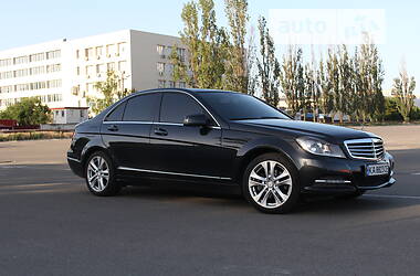 Mercedes-Benz C-Class 2012