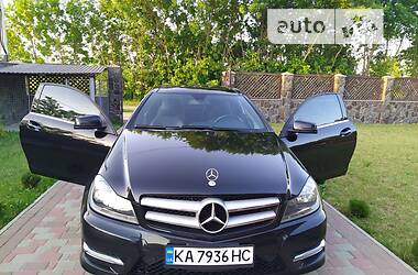 Mercedes-Benz C-Class 2011