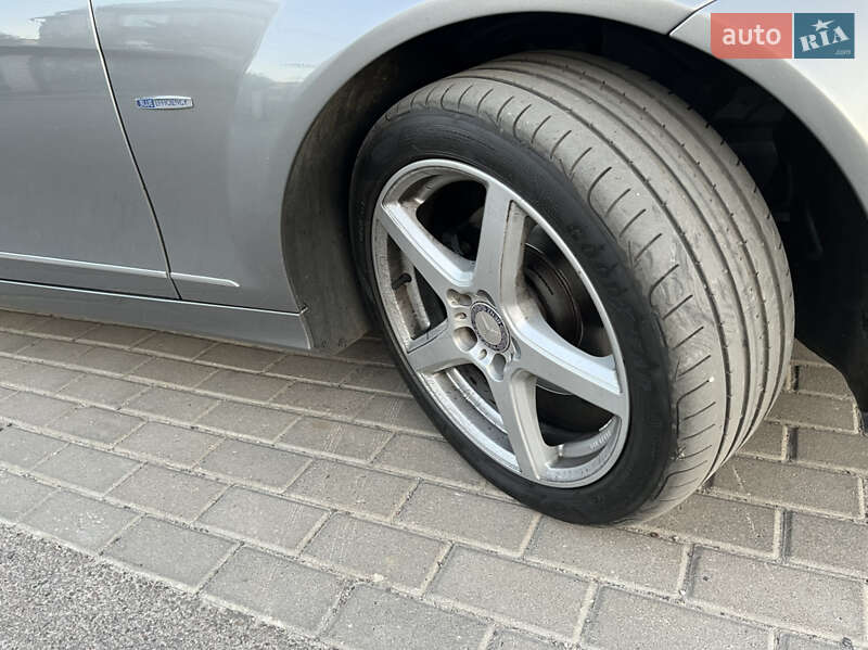 Універсал Mercedes-Benz C-Class 2011 в Луцьку