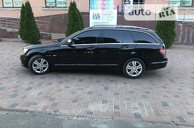 Універсал Mercedes-Benz C-Class 2008 в Корсунь-Шевченківському