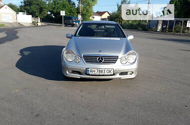 Купе Mercedes-Benz C-Class 2003 в Днепре