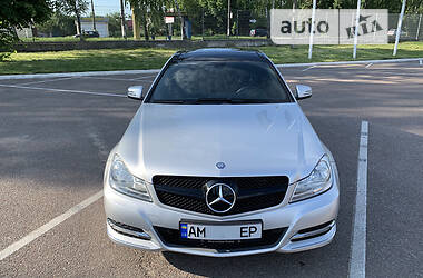 Купе Mercedes-Benz C-Class 2011 в Житомире