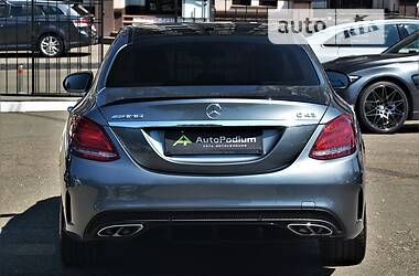 Седан Mercedes-Benz C-Class 2017 в 