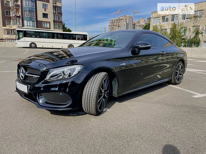 Купе Mercedes-Benz C-Class 2017 в Киеве фото 4 Купе Mercedes-Benz C-Class 2017 в Киеве