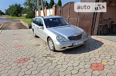 Універсал Mercedes-Benz C-Class 2003 в Вознесенську