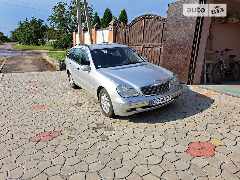 Mercedes-Benz C-Class 2003