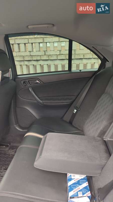 Седан Mercedes-Benz C-Class 2004 в Бершади фото 7 Седан Mercedes-Benz C-Class 2004 в Бершади