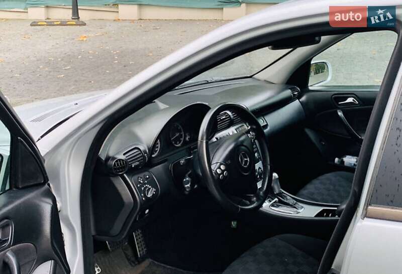 Седан Mercedes-Benz C-Class 2007 в Старокостянтинові