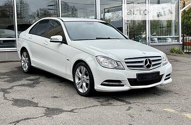 Седан Mercedes-Benz C-Class 2011 в 