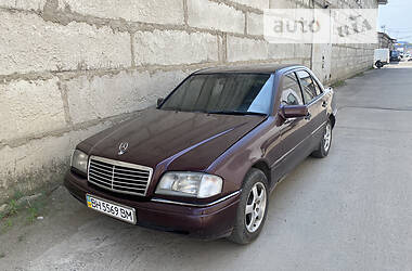 Седан Mercedes-Benz C-Class 1996 в Одессе