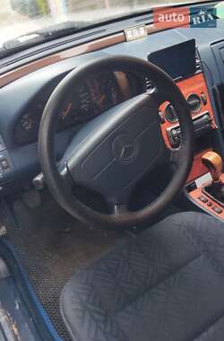 Седан Mercedes-Benz C-Class 1995 в 