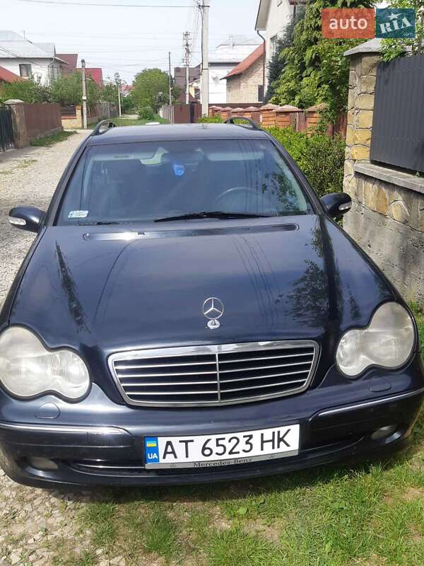 Универсал Mercedes-Benz C-Class 2002 в Коломые