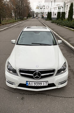 Mercedes-Benz C-Class 2012