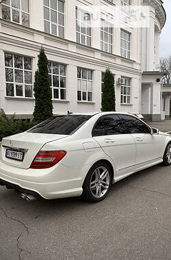 Седан Mercedes-Benz C-Class 2012 в Белой Церкви