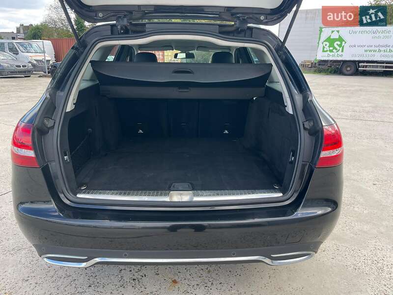 Универсал Mercedes-Benz C-Class 2015 в Ровно