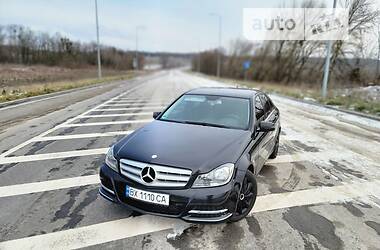 Седан Mercedes-Benz C-Class 2012 в Хмельницькому