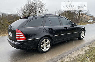 Универсал Mercedes-Benz C-Class 2006 в 