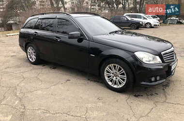 Универсал Mercedes-Benz C-Class 2011 в 