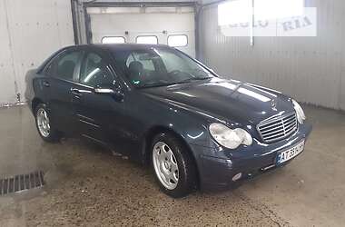 Седан Mercedes-Benz C-Class 2000 в Івано-Франківську