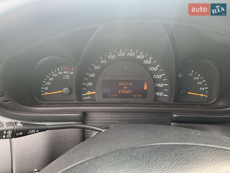 Купе Mercedes-Benz C-Class 2002 в Нежине фото 13 Купе Mercedes-Benz C-Class 2002 в Нежине