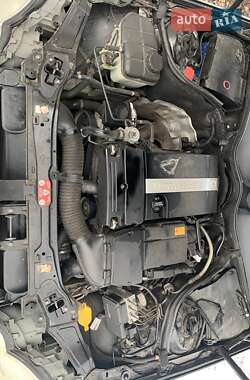 Купе Mercedes-Benz C-Class 2002 в 
