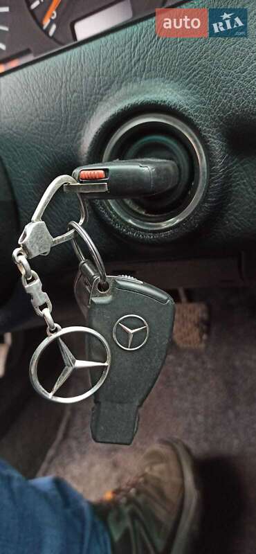 Седан Mercedes-Benz C-Class 1997 в Одессе
