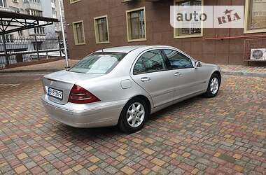 Седан Mercedes-Benz C-Class 2003 в Одессе