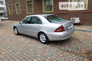 Седан Mercedes-Benz C-Class 2003 в Одессе