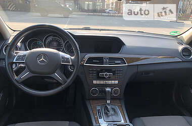 Универсал Mercedes-Benz C-Class 2013 в 