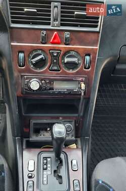 Седан Mercedes-Benz C-Class 1996 в 