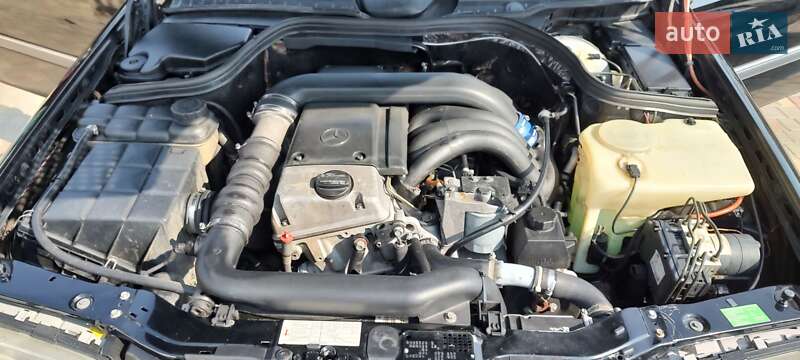 Седан Mercedes-Benz C-Class 1996 в Одесі