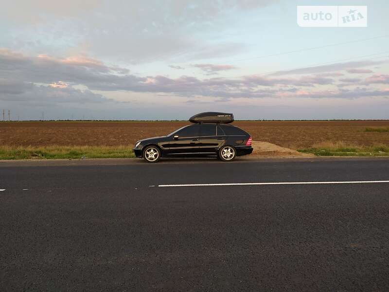 Mercedes-Benz C-Class 2003