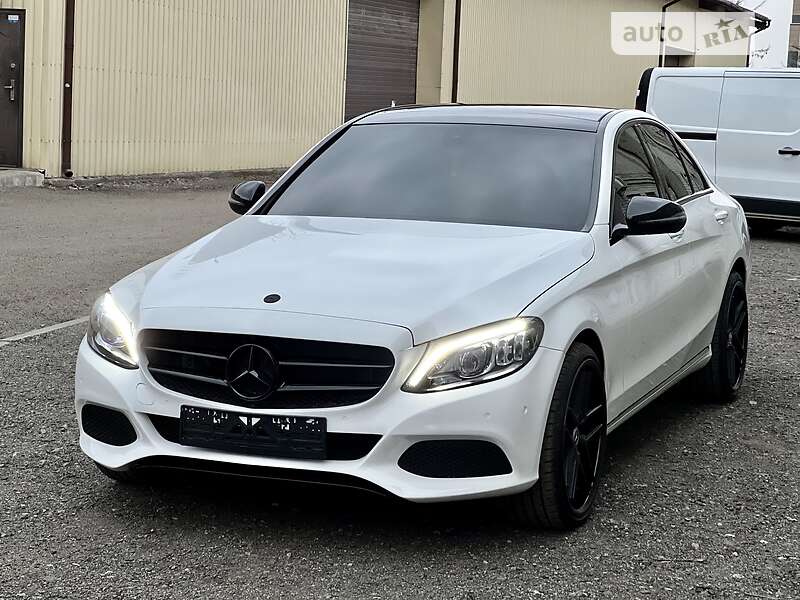 Седан Mercedes-Benz C-Class 2017 в Києві