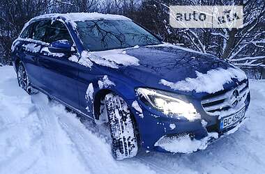 Універсал Mercedes-Benz C-Class 2017 в 
