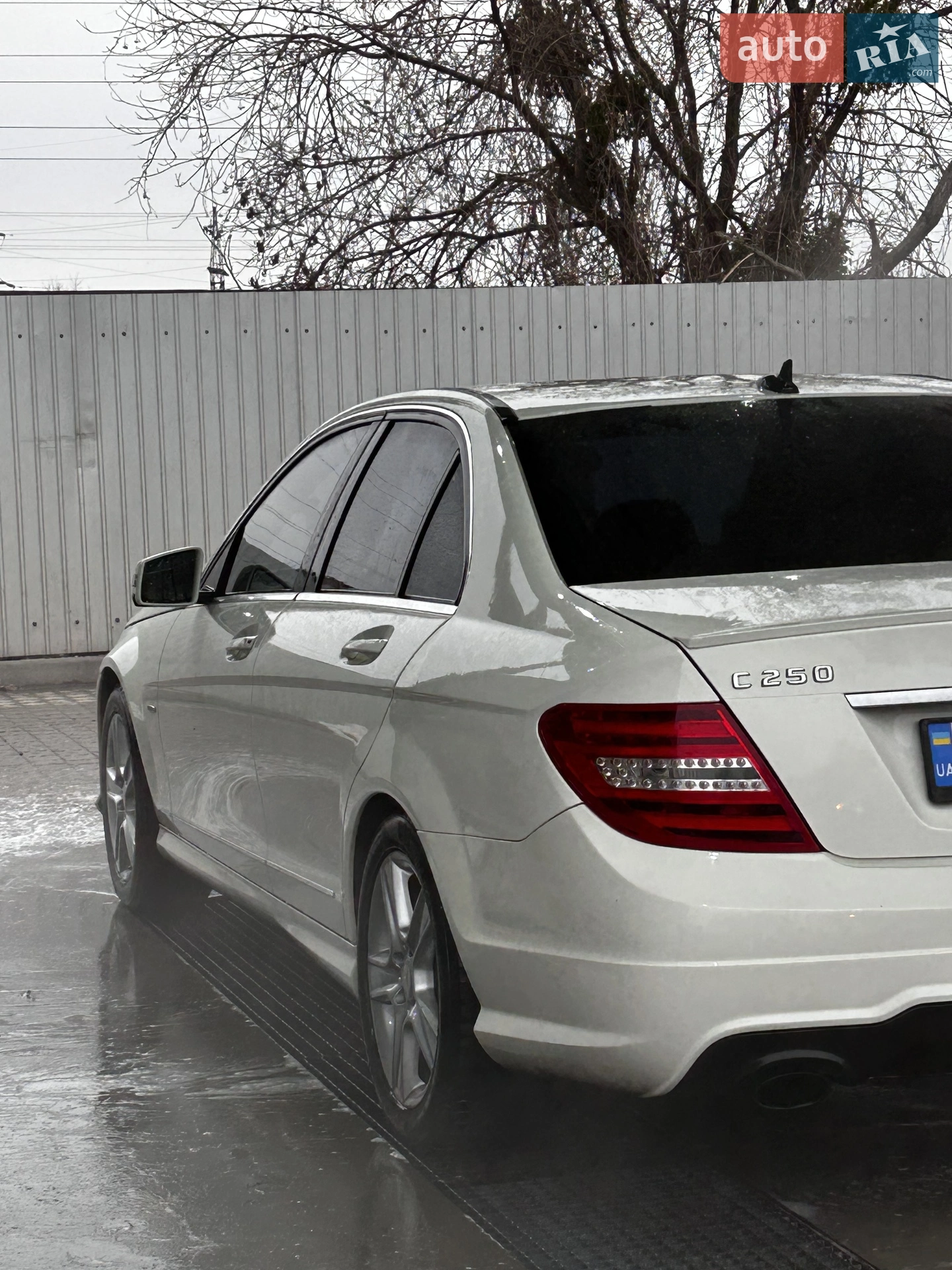 2011 Mercedes-Benz C-klasse - мініатюра 3
