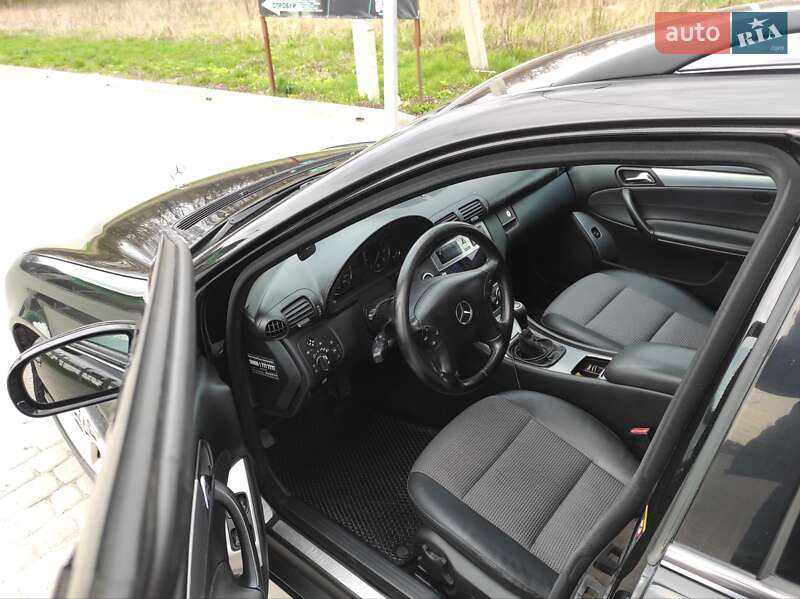 Универсал Mercedes-Benz C-Class 2006 в 
